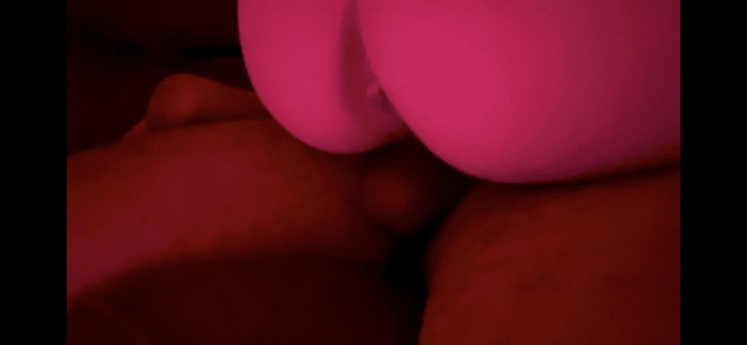 You don’t have a condom? No. Do you want to ride me raw? Okay. Tatted up Latina let’s me fuck raw.