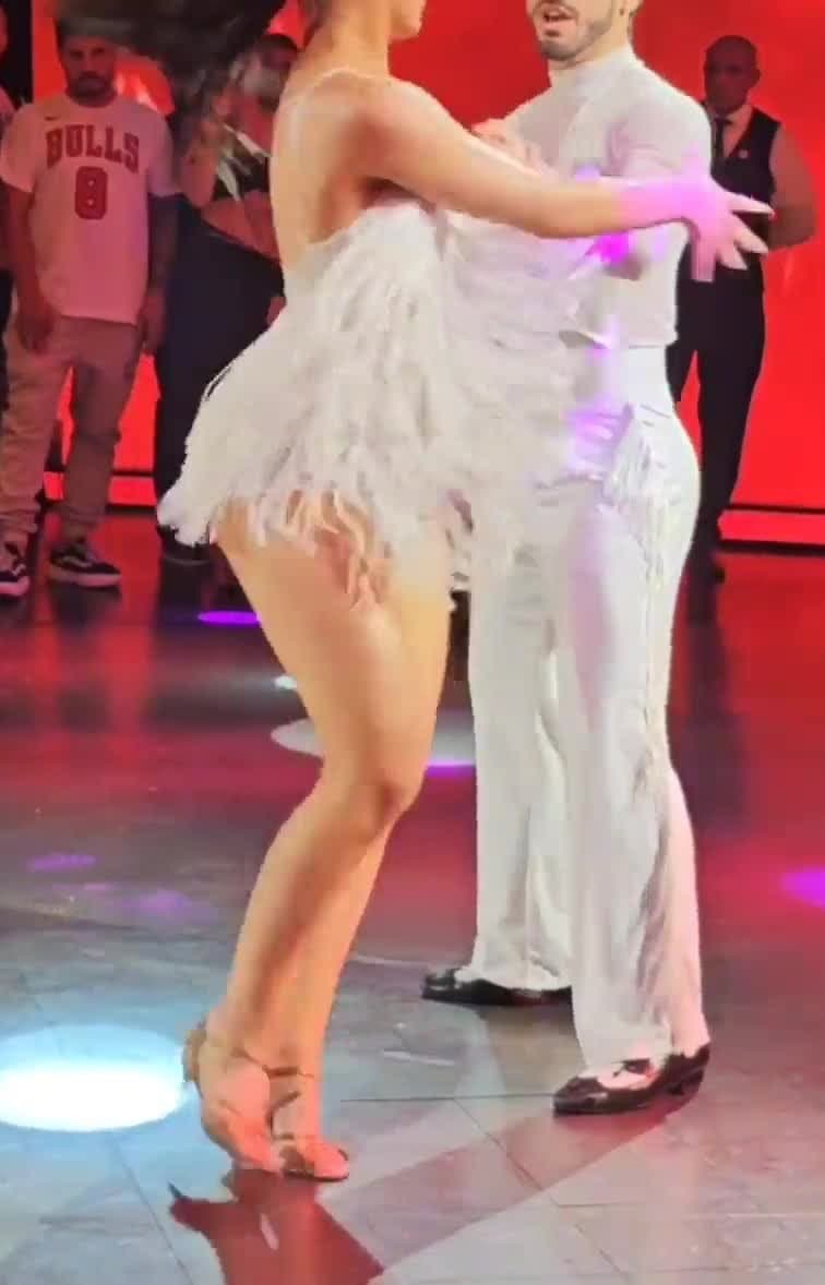 Martu Morales la joven puta más deseada por los argentinos