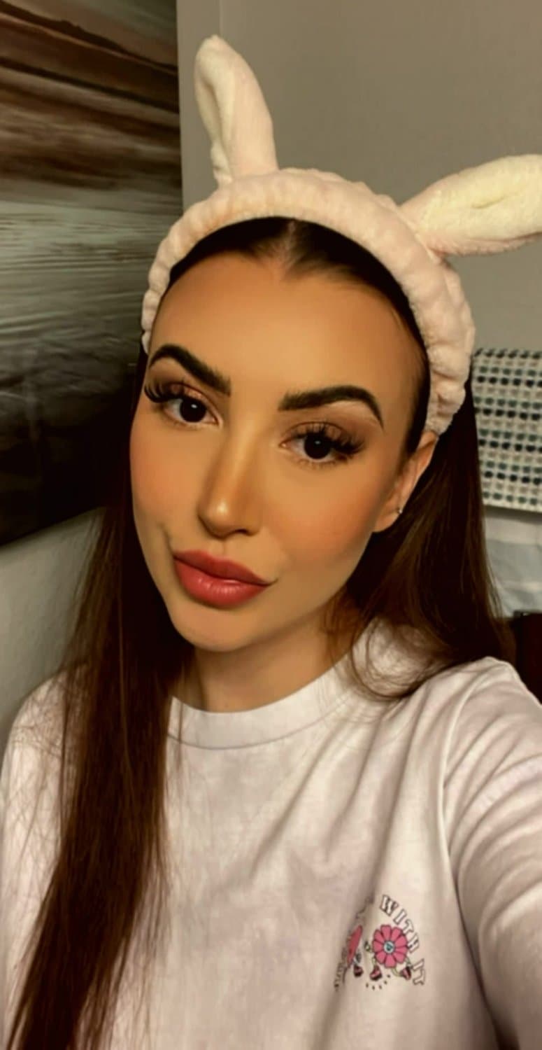 Would you ruin this lipstick… or make it messier?