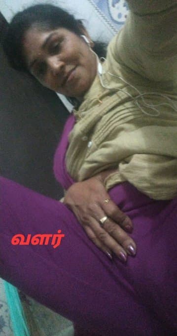Pics - Valarsampavam Famous Tamil Wife Cheating+ Affair