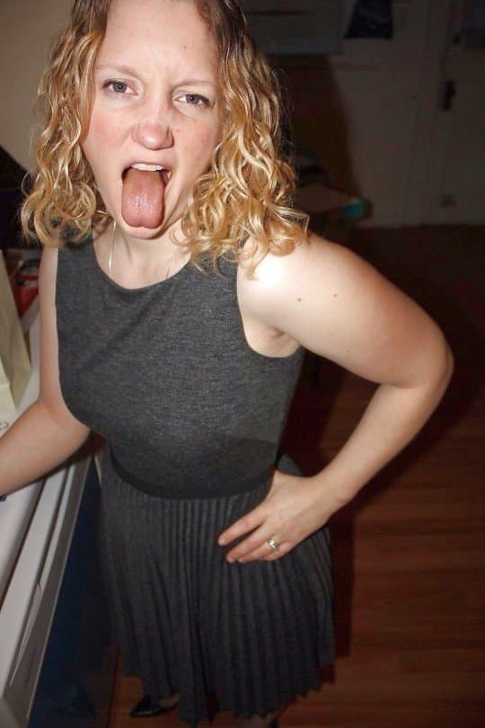 Melanie, a wife cum slut showing her cunt