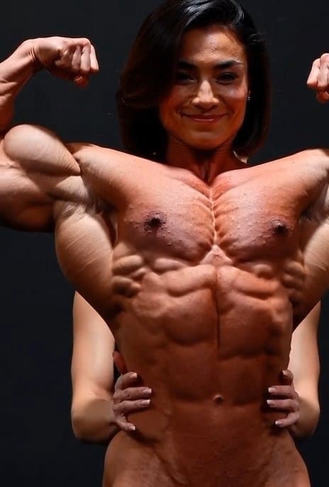Click to view full size And a naked bodybuilder really loves her roided muscles to be worshipped by girls