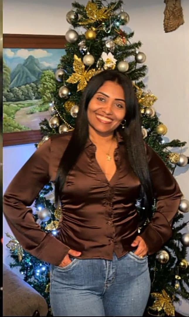 Morena venezolana sexo anal