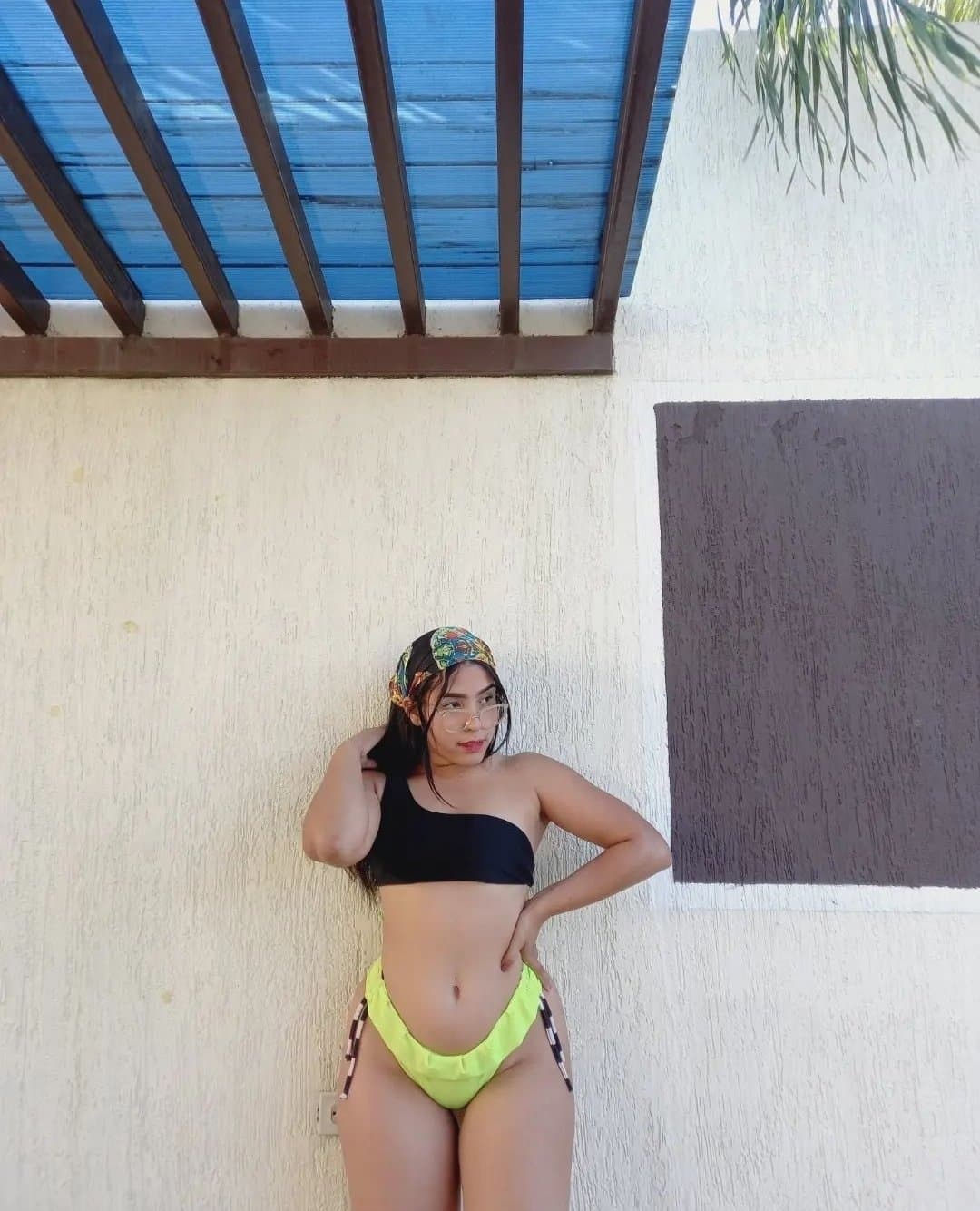 Valéria Bethânia, bunduda