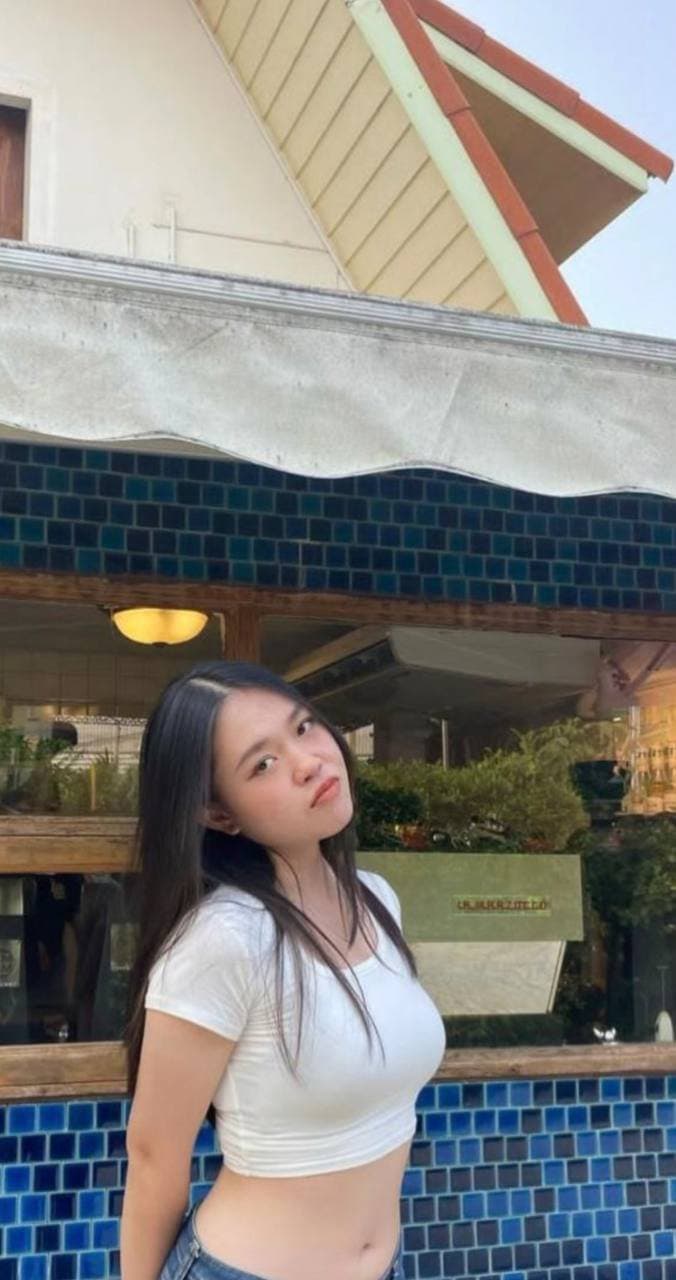 She asked her friend to fuck her hard.