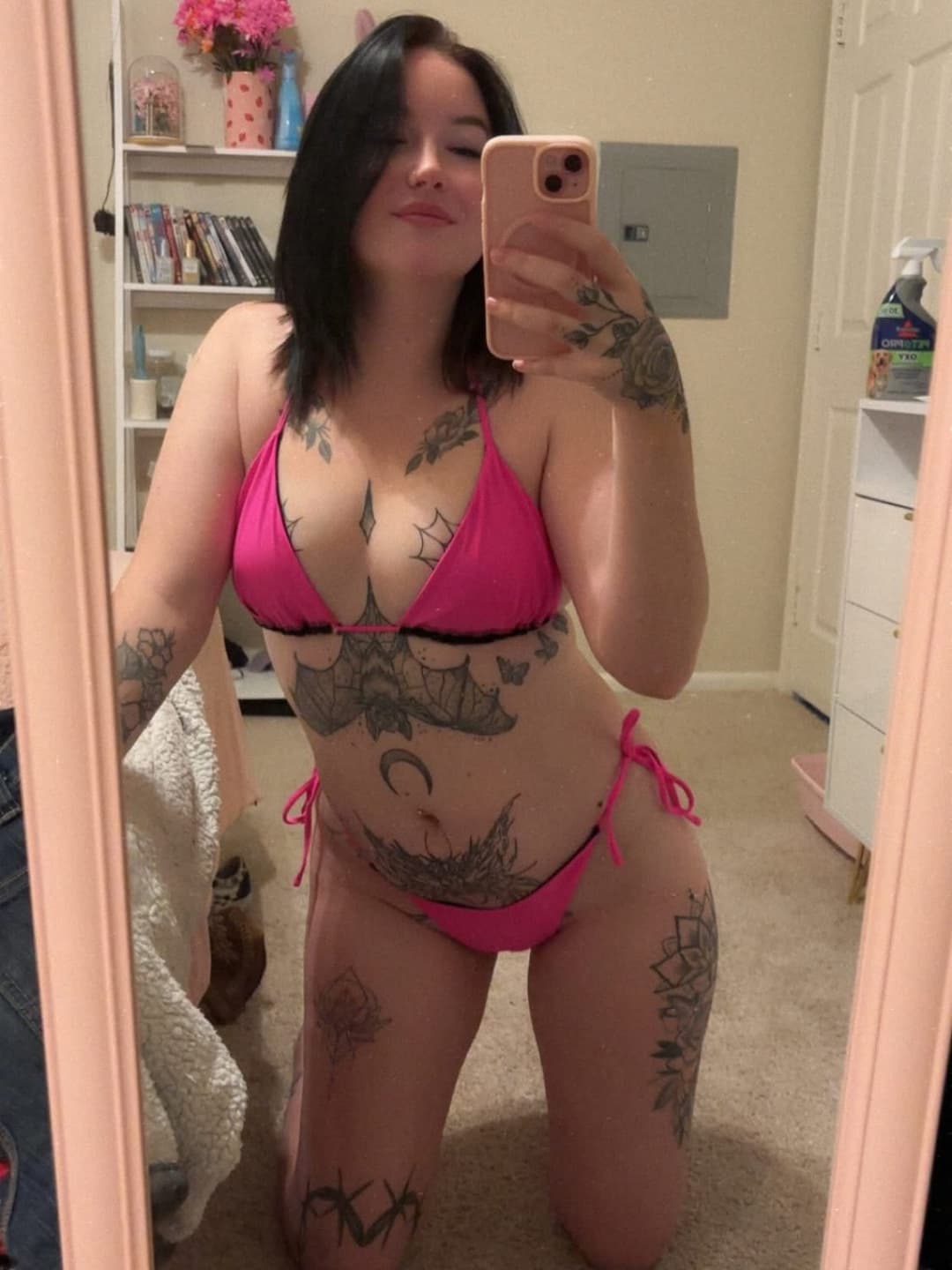 Click to view full size Beautiful fine gothic girl