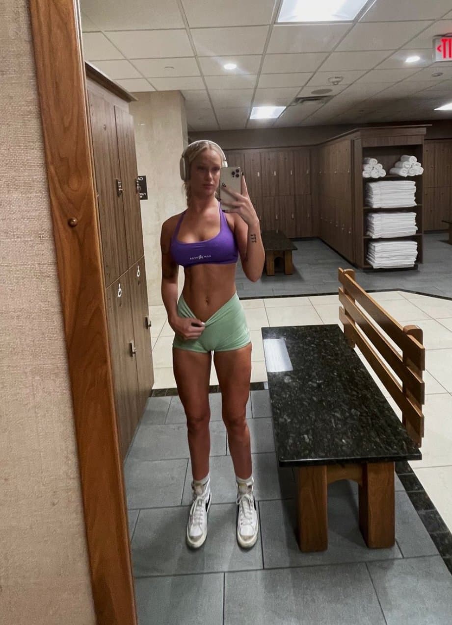 Perfect slut lanie pt2