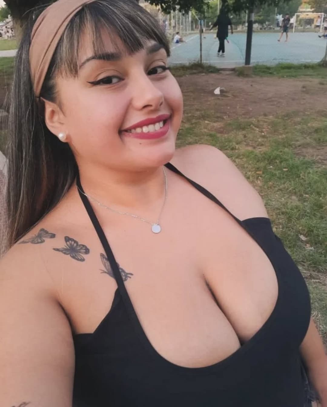 Gorda argenta tetona de Laferrere, re putita la gorda como debe ser