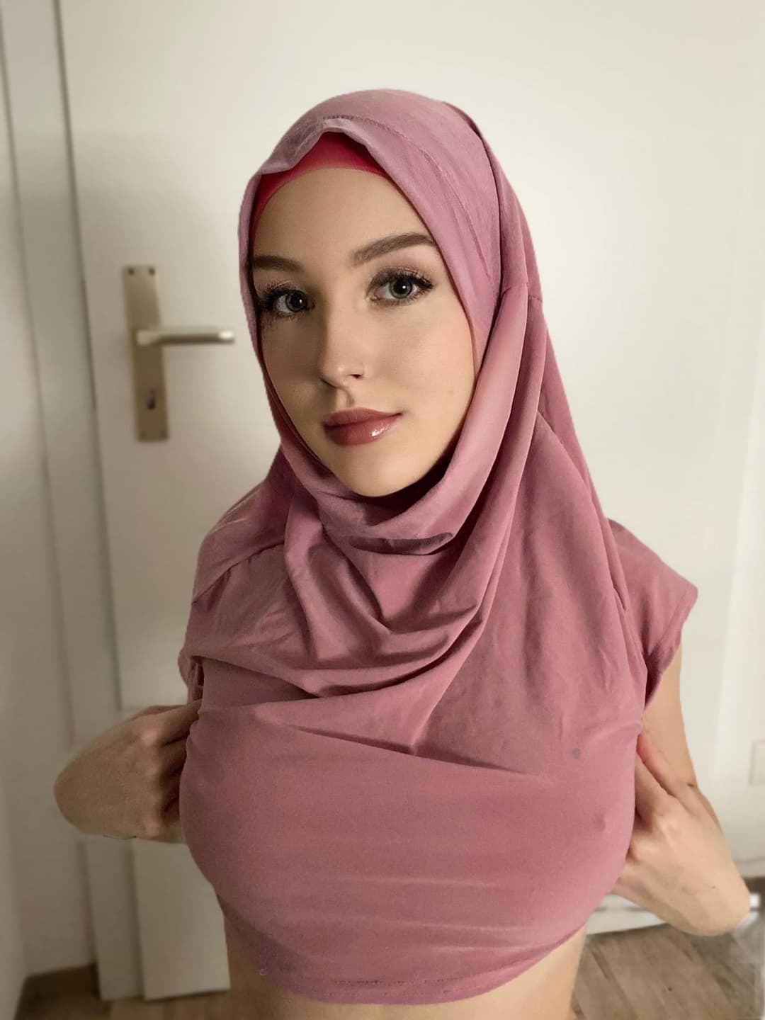 Arab Muslim Teen In Hijab Nude
