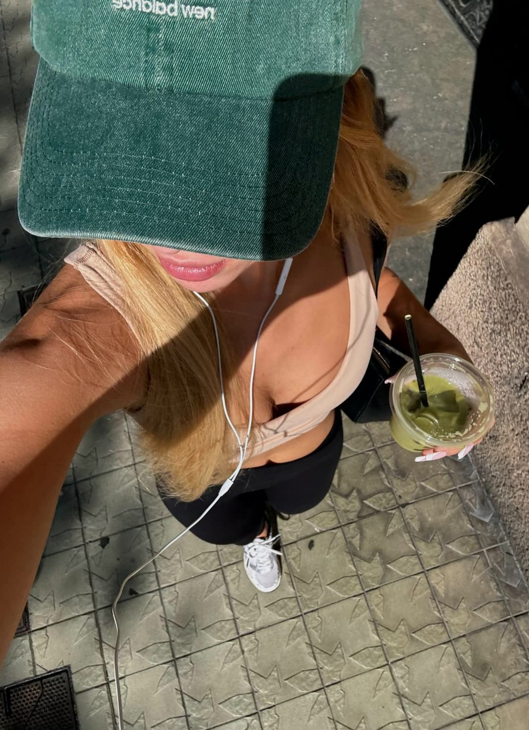 Catching rays & stares… your turn to admire me