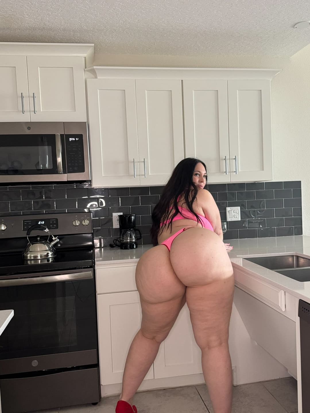 Shawna Lynn / Miss. ShawnaLynn90 ??