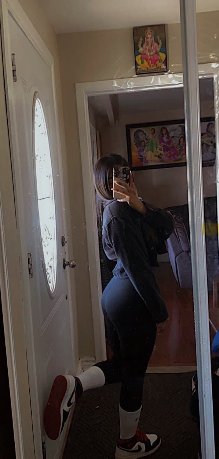 My sexy tamil gyal Lux$!@ from toronto