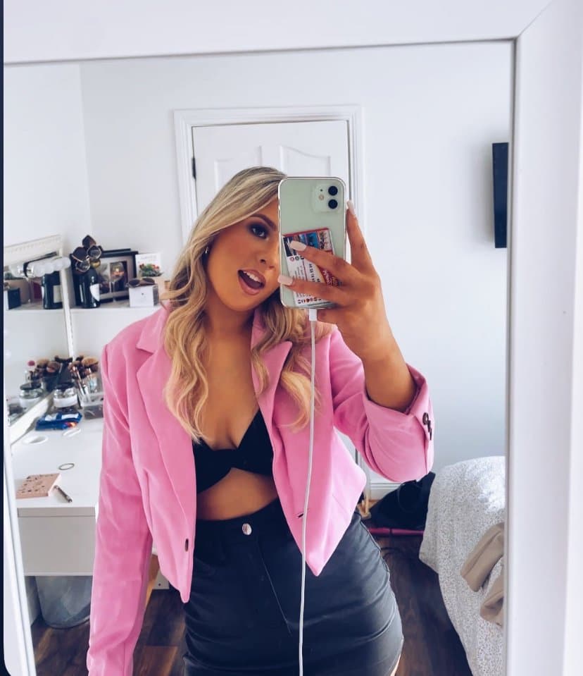 More of Irish slut dm for more if Irish