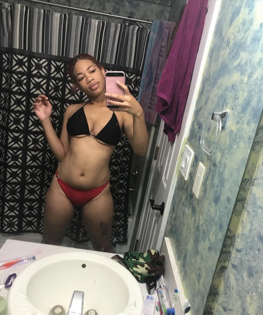 Gorgeous Yellowbone baddie (whats her @?)