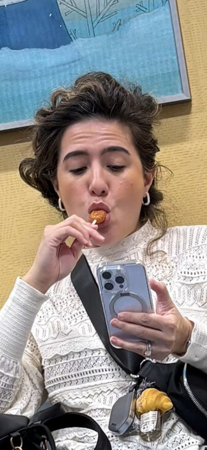 Milf sucking lollipop like a cock, dick practice ??.