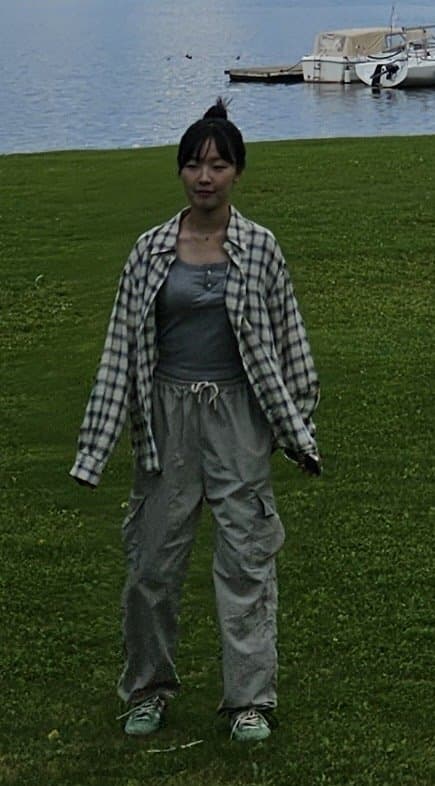 05 korean student feet + face (not minor)