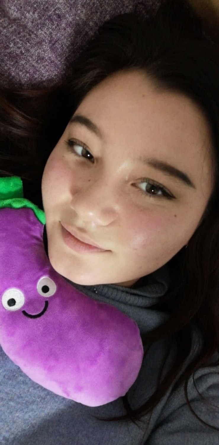 Click to view full size Lena B (22F, USA) corrupted from innocent, nerdy, good girl, to craving being jerked off to online