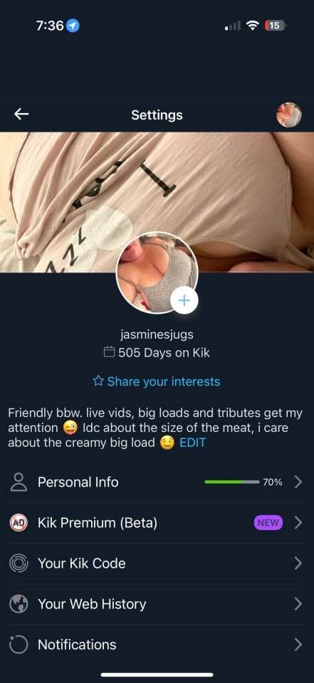 Big titty kik slut loves showing her busty tits, tell her how much you love her tits