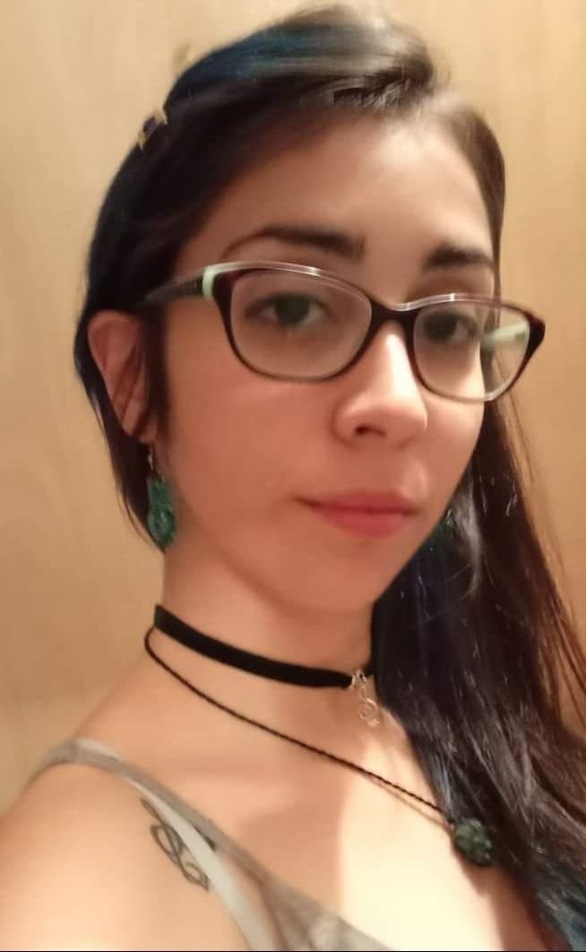 Hot nerdy girl glasses