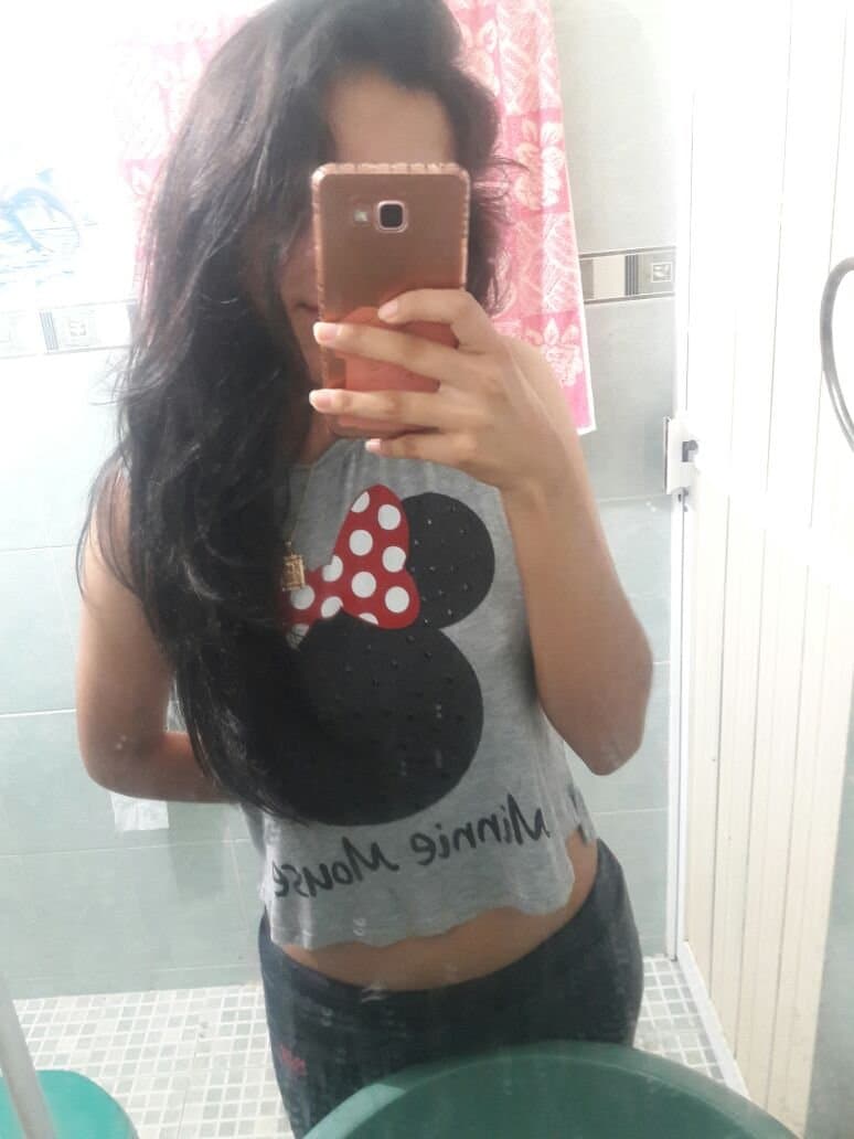 Click to view full size 18yo latina sucking a big cock and getting fucked