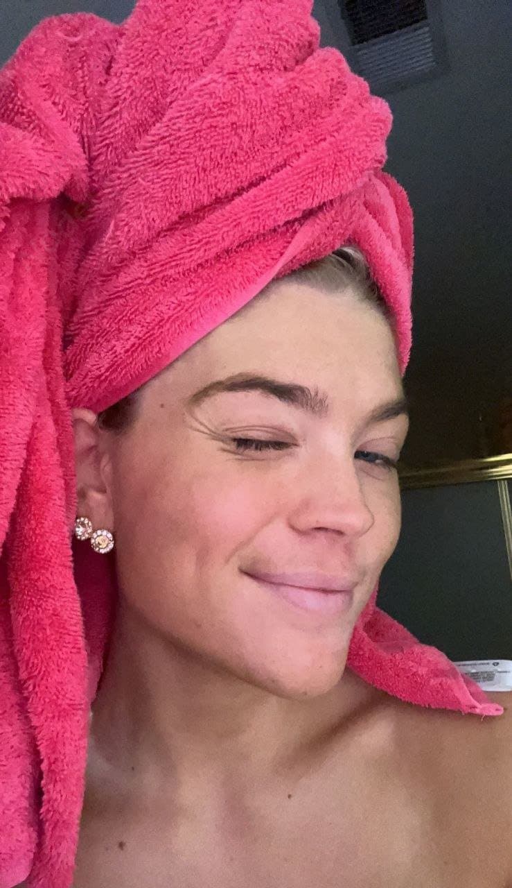 famous blonde tiktoker leaked showing off her nude body and playing with her pussy