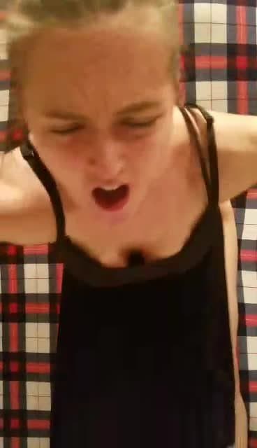 Iowa slut at gloryholes