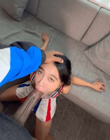 Tiny Asian pussy literraly stretched by a BBC