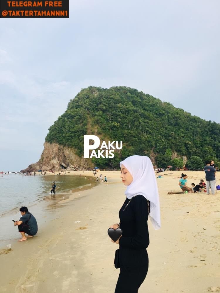 SAPUR4 RAHM4 hijab cantik colmek memek muslim crot malaysia