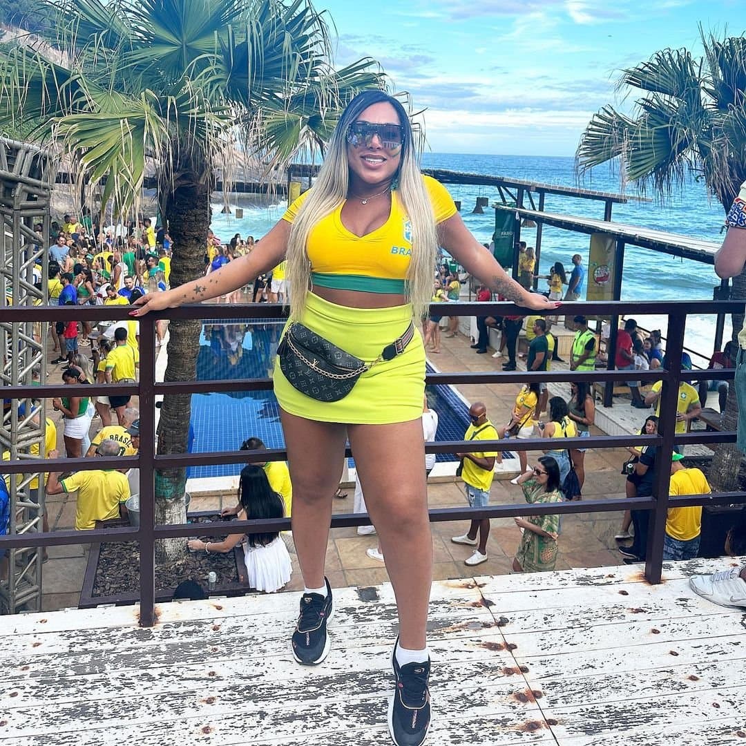 Click to view full size Aylla Gattina Trans Sexy Gostosa Cavala