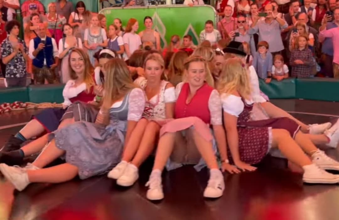 Click to view full size Devils Wheel Upskirts Pt. 2