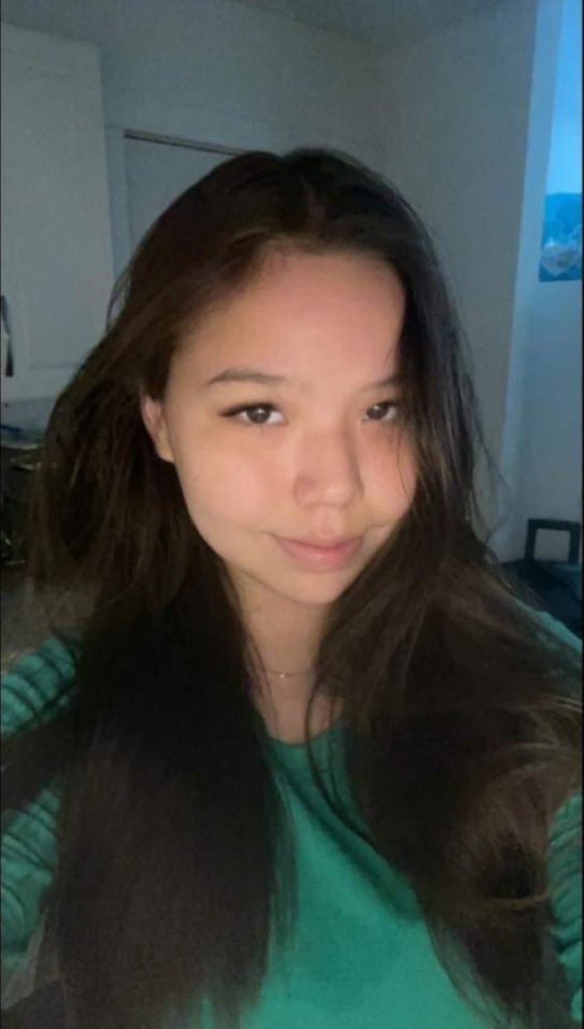 Cute teen deepthroat (ai)