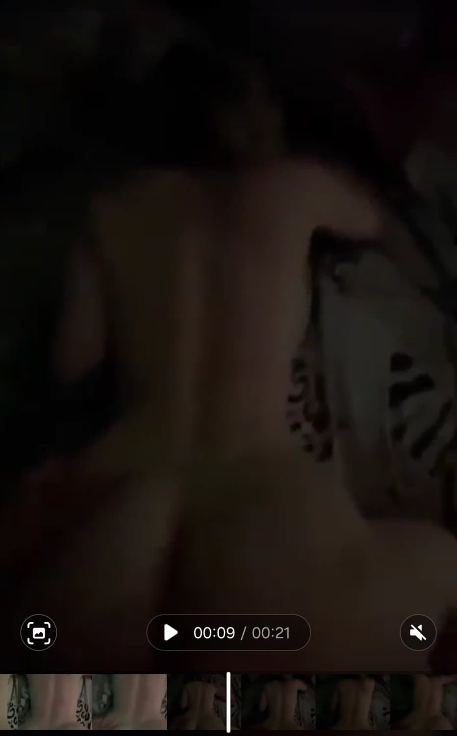 Agustina Rubia puta Moron