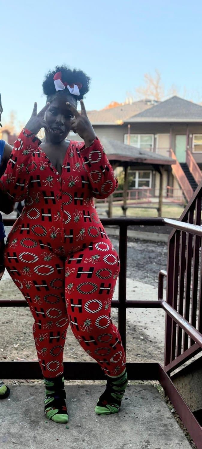 EBONY BBW SSBBW THICKNESS BIG ASS GOONER MATERIAL