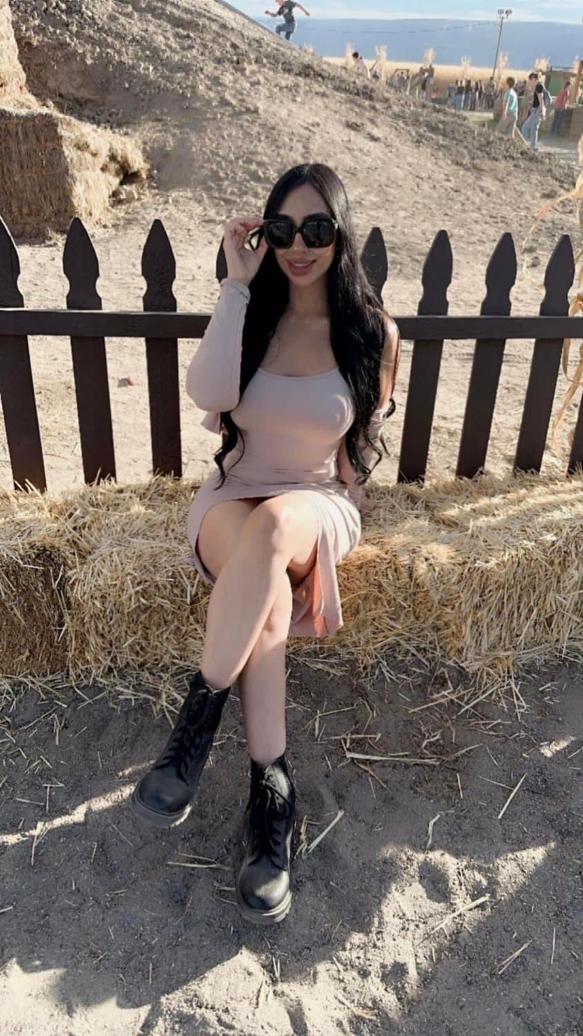 Baddest Latina, are you fuckin??