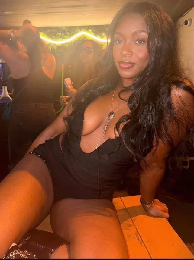 Sexy busty ebony slut Jae