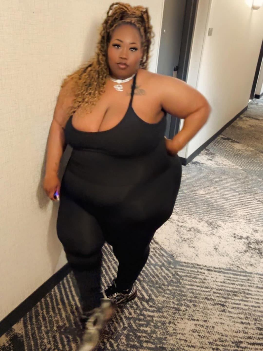 SSBBW EBONY HUGE OLE BIG ASS BOOTY