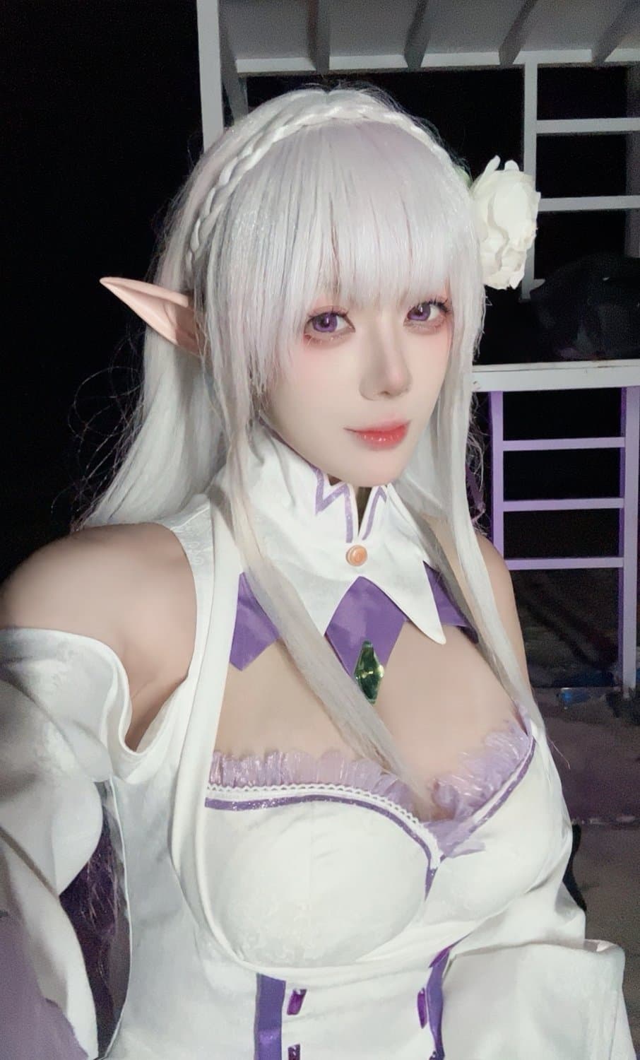 Click to view full size JIU YIAN 九言 CHINESE CUTIE/ EMILIA FROM RE:ZERO COSPLAY
