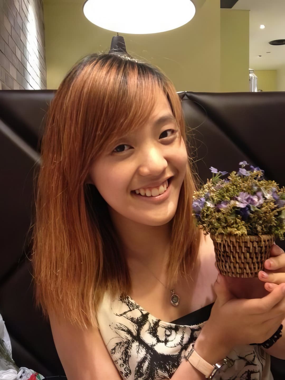 Cute HongKong slut revealing her boobs