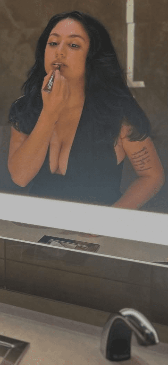 Angela cousin Steph her partner in crime ????? if her cousin fucking Ik Angela going for sure