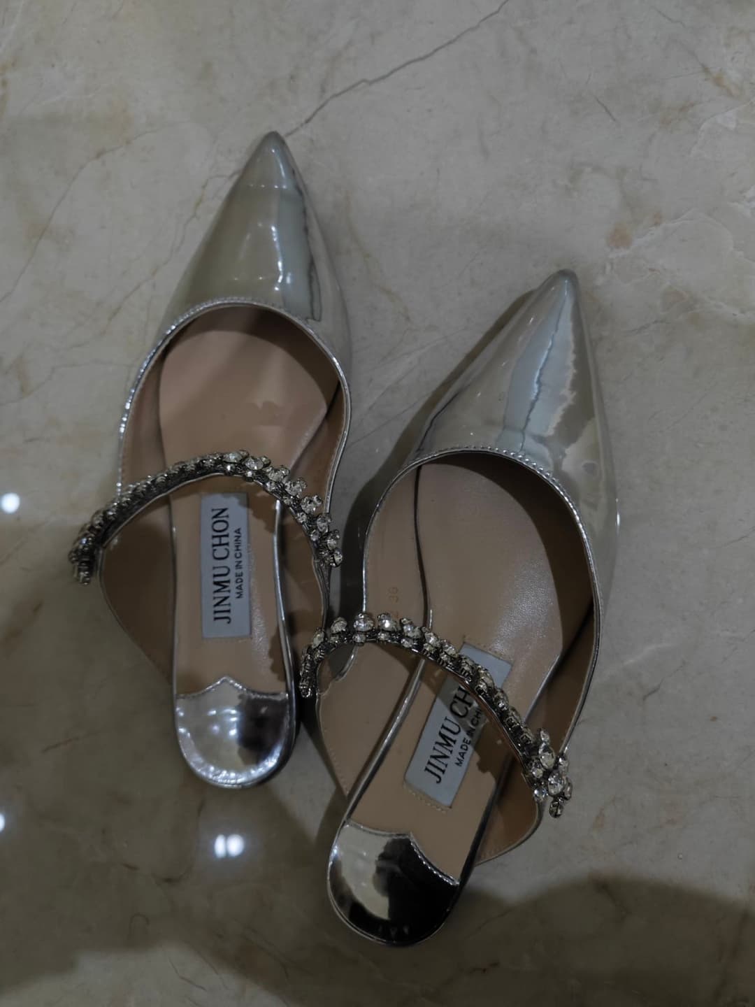 Click to view full size Asian shoes / feet / socks & cum