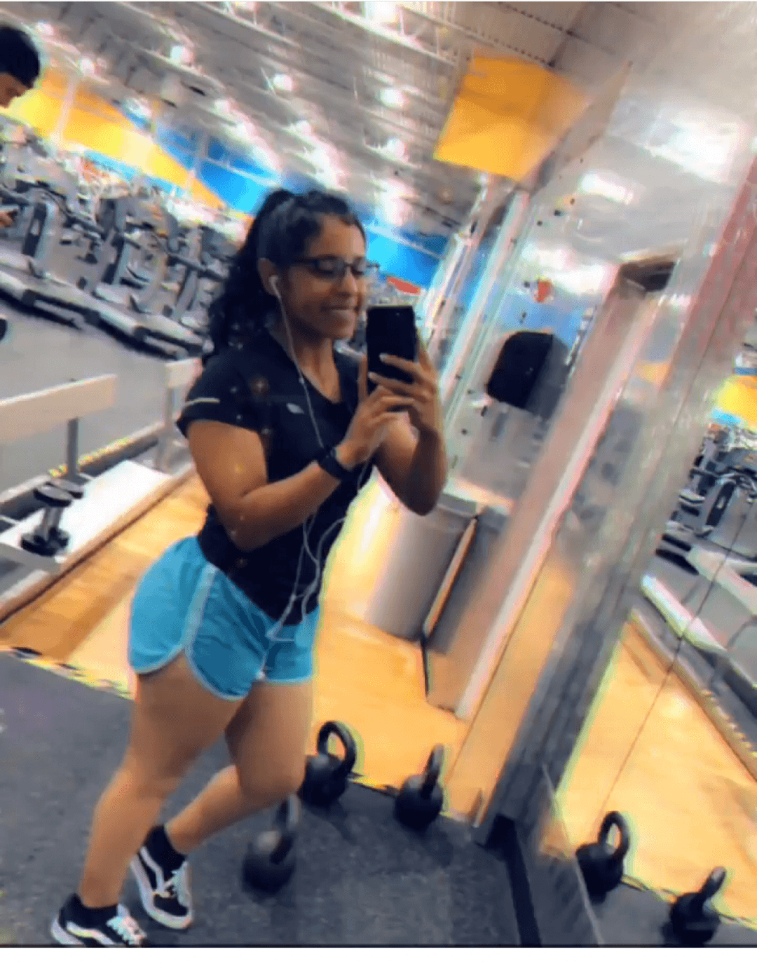 Click to view full size Military thot forgets uniform