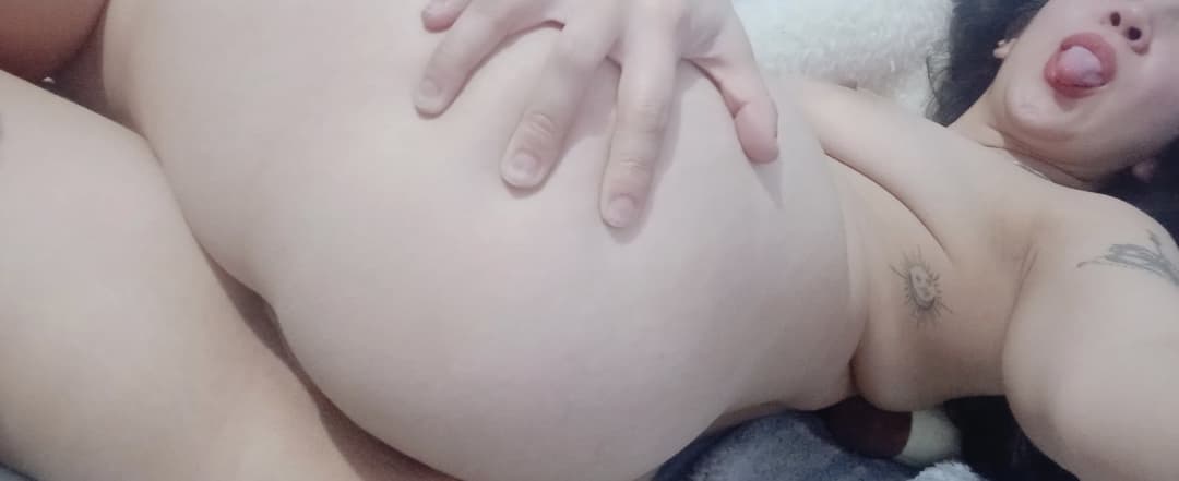 Click to view full size La perra universitaria chilena