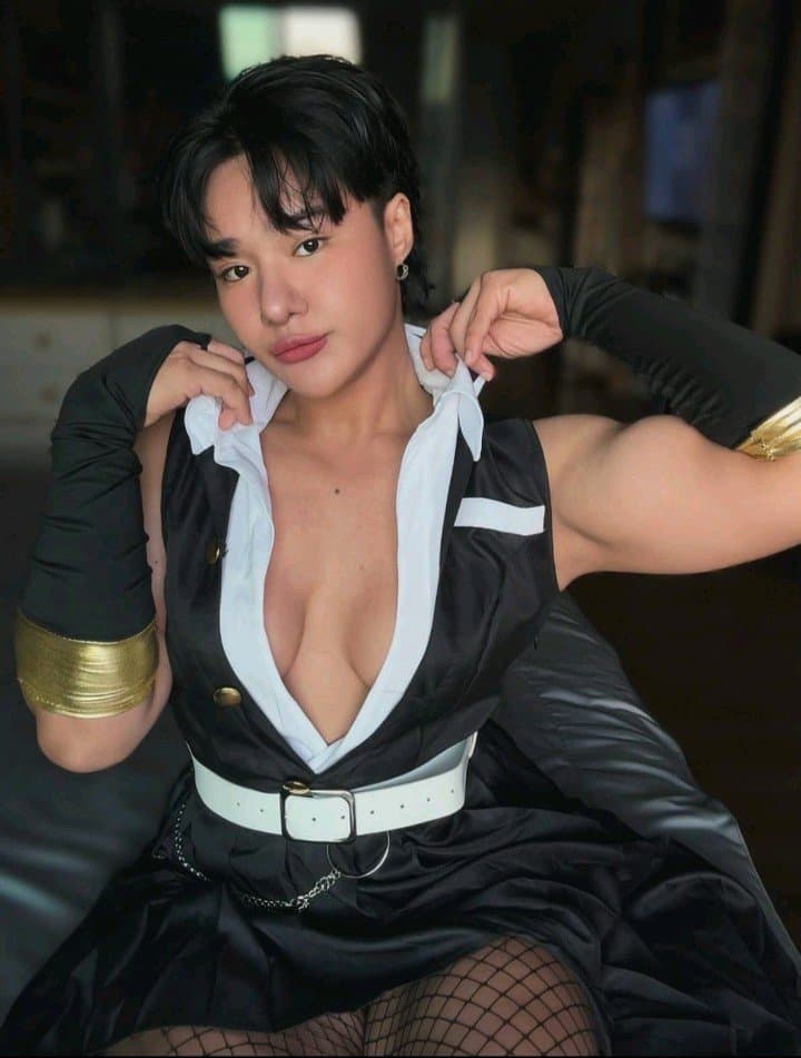 Panjapa Muscular Woman Ai videos