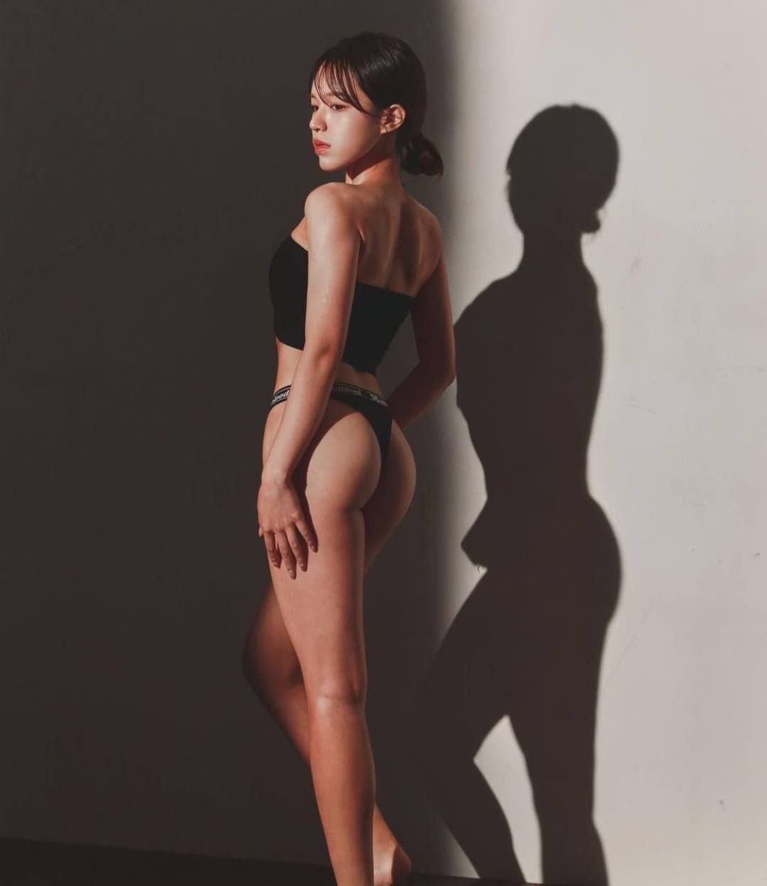 Ann Lee (Soo Kyung Lee sister)