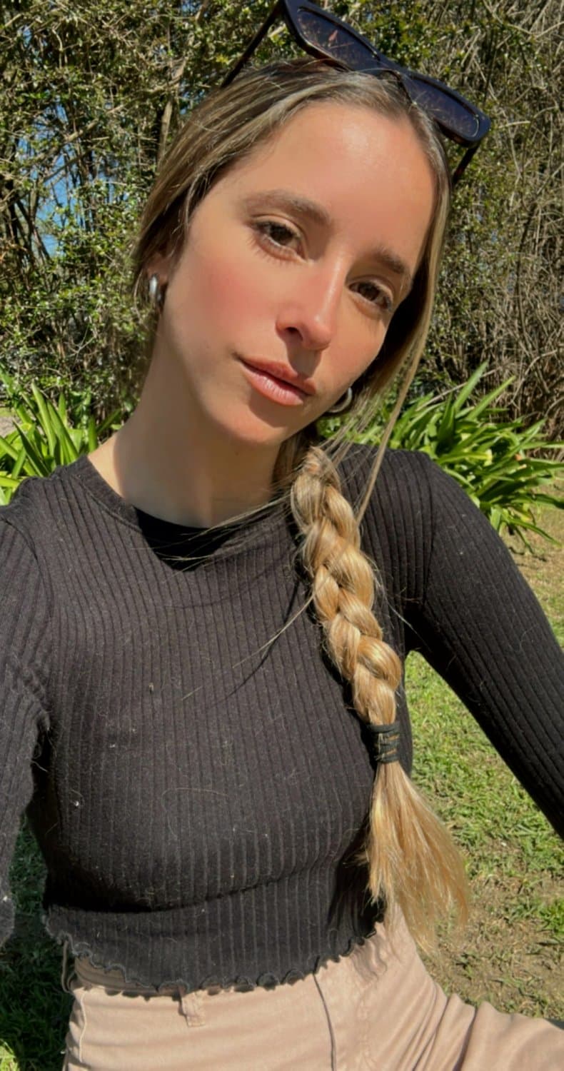 Caught in the act of looking this good