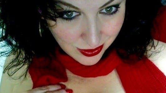 Gorgeous busty classy milf Anna