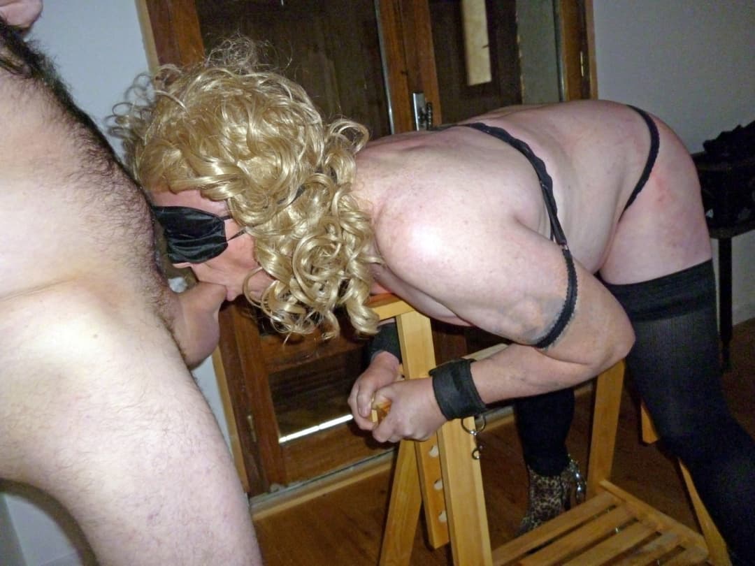 Je suis une chienne soumise