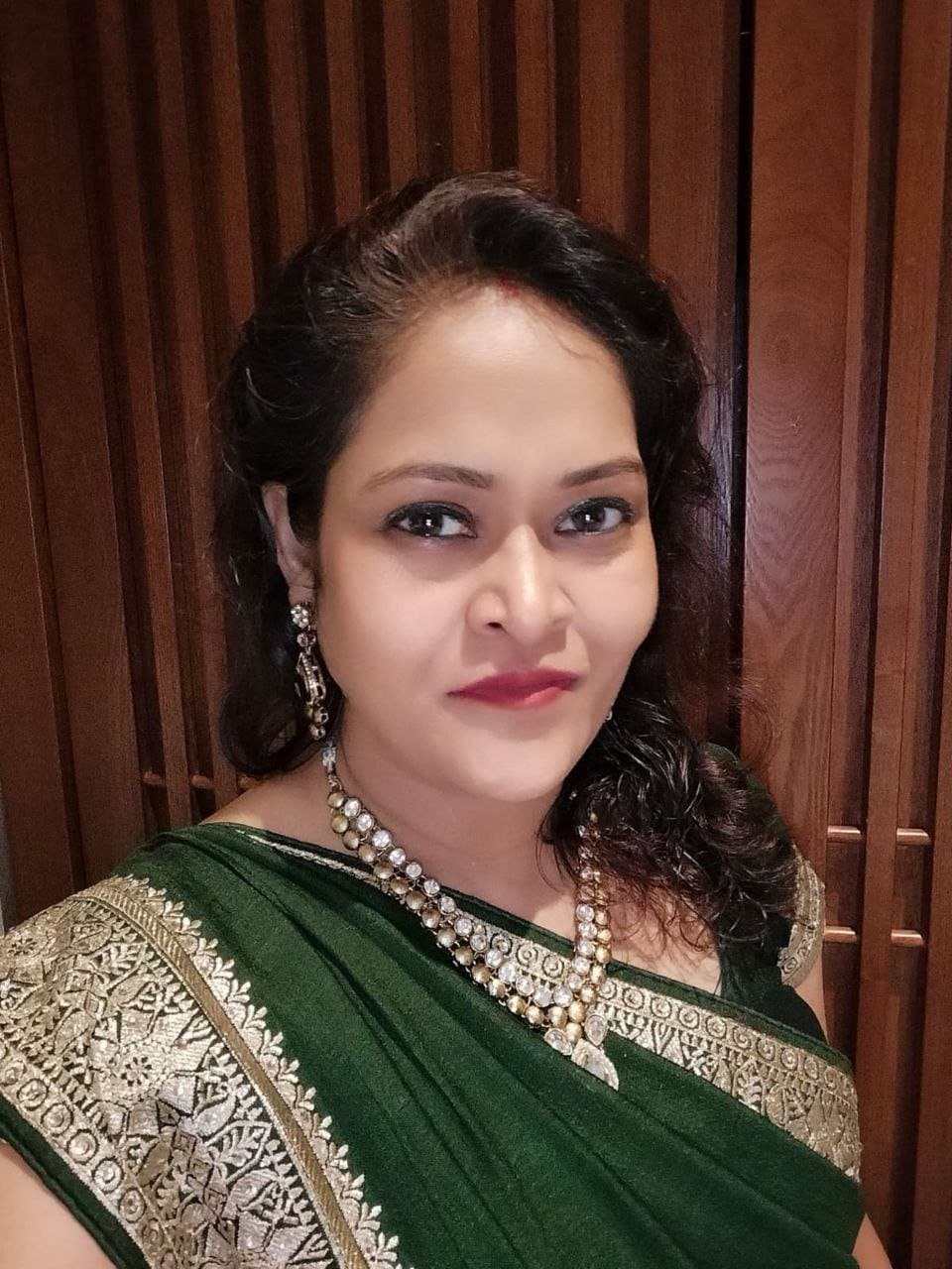 desi bhabi hot moaning curvy