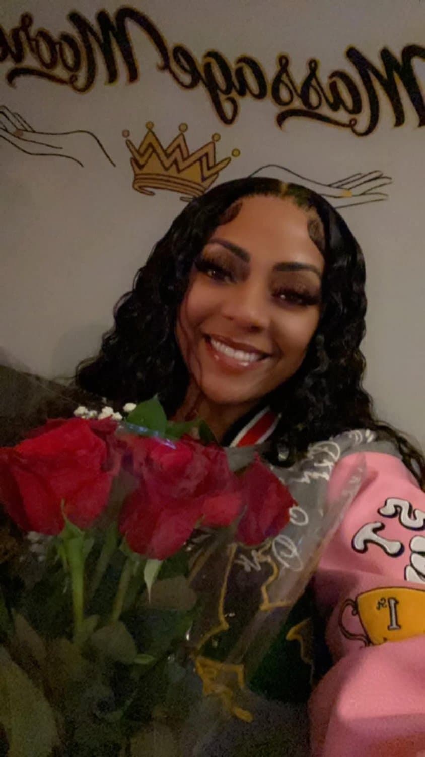 Inglewood CA Milf Age Mid 40s Auntie Massage Therapist Thot I Always Wanted to Fuck