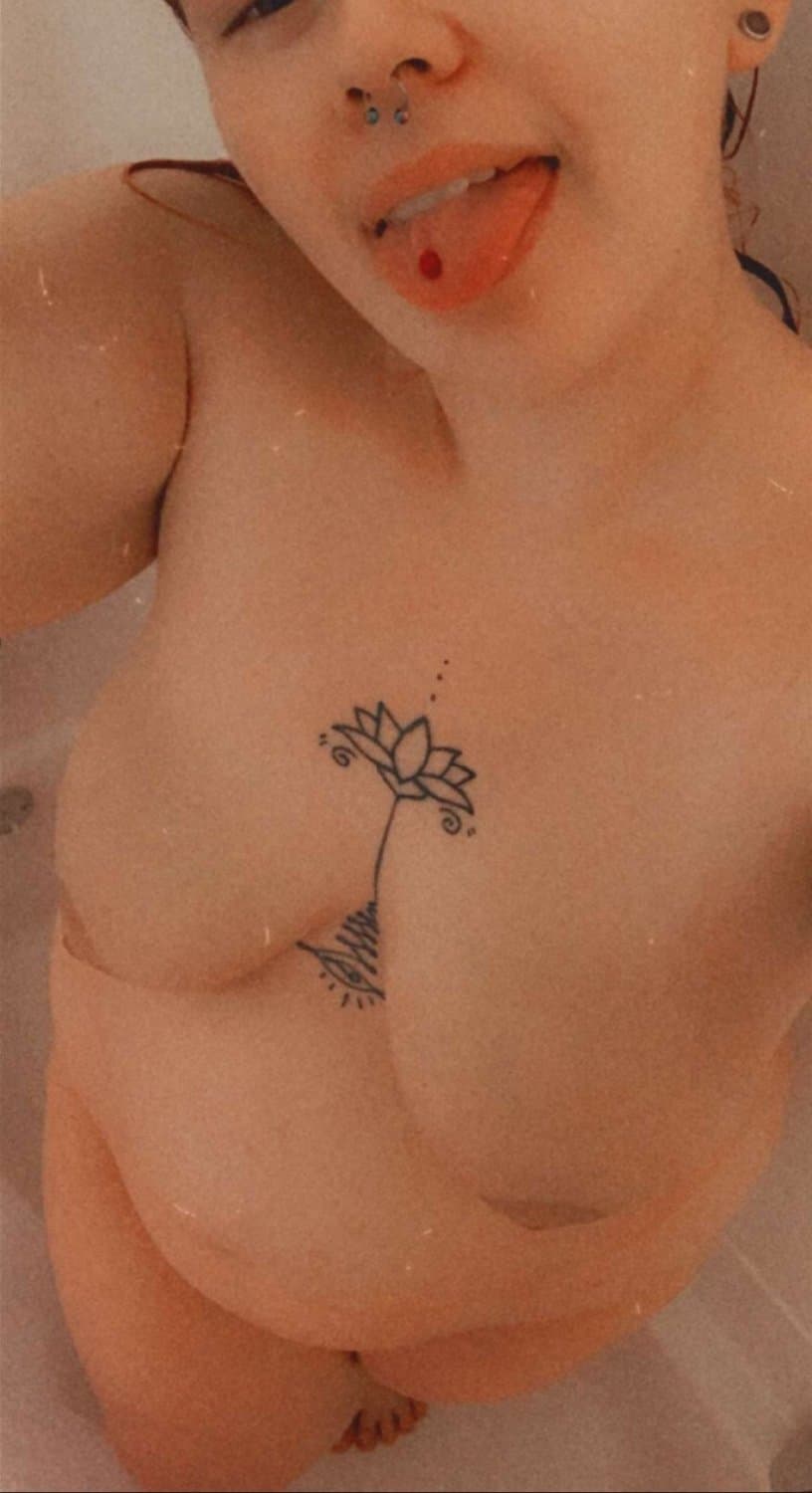 Brianna fairborn wants you to know she wants to get fucked by anyone